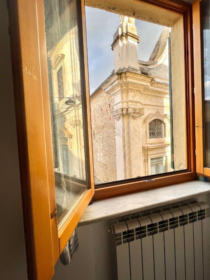 Maison La Luna Διαμέρισμα Πίζα Εξωτερικό φωτογραφία
